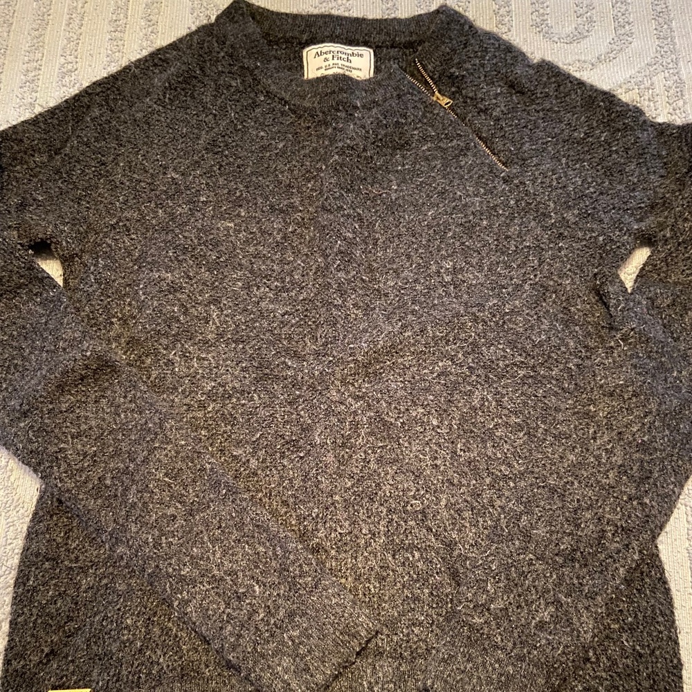 Charcoal Grey Abercrombie Sweater